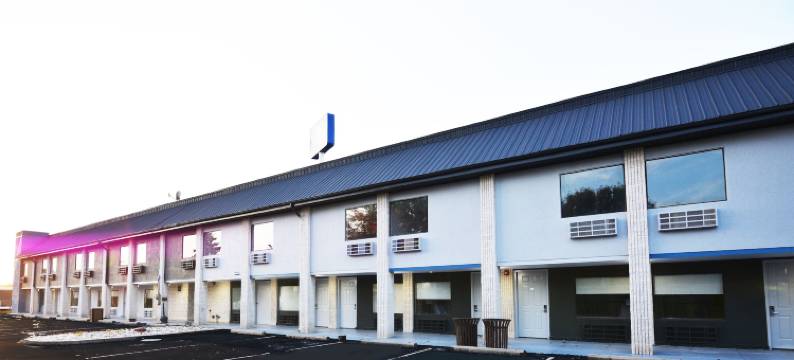 松林呗盟温德姆酒店(Baymont by Wyndham Pine Grove I-81)图片