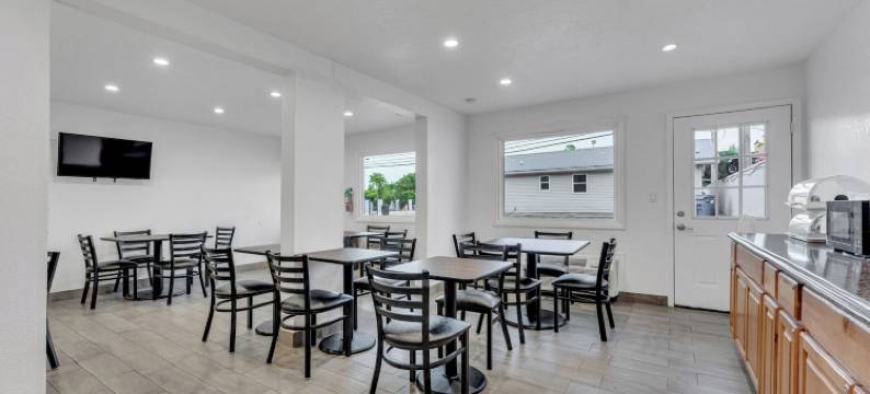 密苏里布兰森 6 号汽车旅馆(Motel 6 Branson, MO)图片