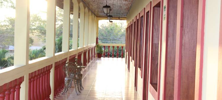 格拉纳尔皇家广场酒店(Hotel Palacio Real Granada)图片