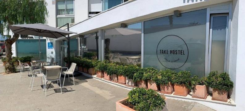 科尼尔泰克青年旅馆(Take Surf Hostel Conil)图片