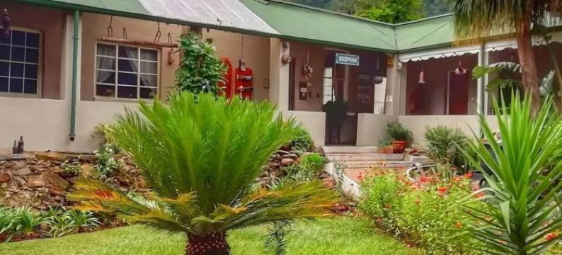 喷泉浴小屋旅馆(Fountain Baths Guest Cottages)图片