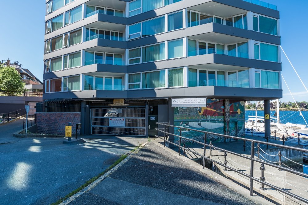 Victoria Regent Waterfront Hotel & SuitesOver view