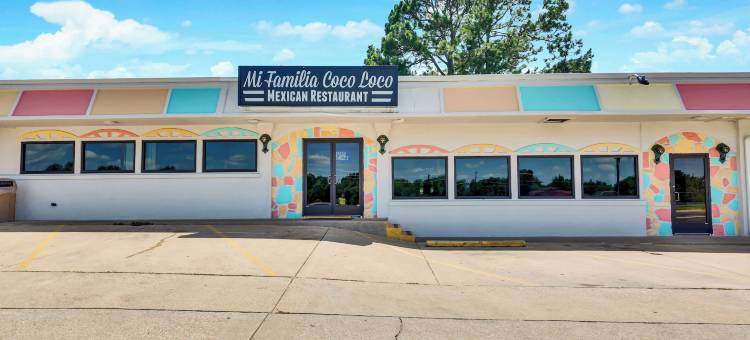 麦科伊酒店 - 艺术，酒精，游泳社会(Hotel McCoy - Art, Libations, Pool Society)图片