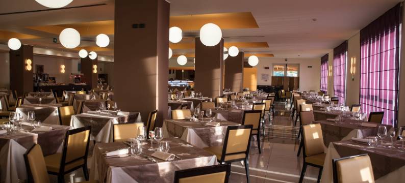 阿瓦隆西坎尼酒店(GH Avalon Sikani)图片