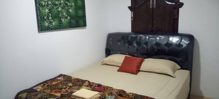 班达拉 T 客房家庭旅馆(T-Rooms Homestay Bandara)图片