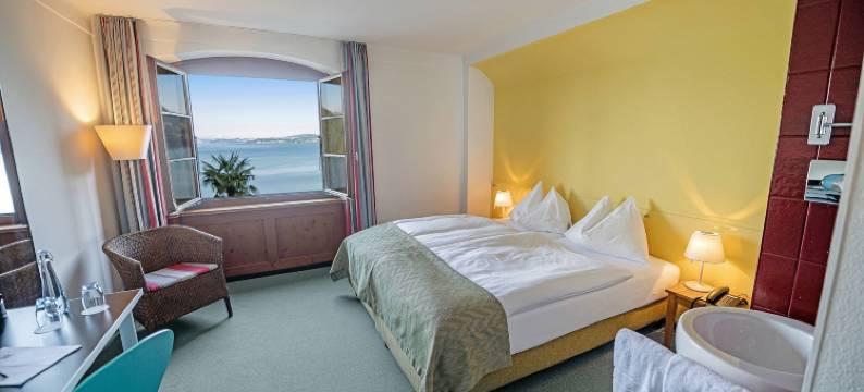 菲茨瑙阿尔卑斯植被湖泊与研讨会酒店(See- Und Seminarhotel FloraAlpina Vitznau)图片