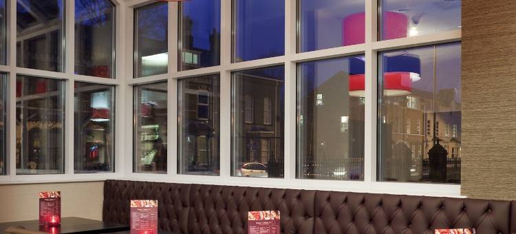 宜必思贝尔法斯特王后区酒店(Ibis Belfast Queens Quarter)图片