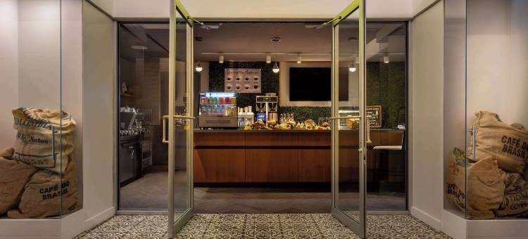 迈阿密海滩希尔顿卡巴那度假村酒店(Hilton Cabana Miami Beach Resort)图片