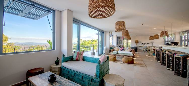 纬度0度酒店(Latitude 0 Degrees)图片