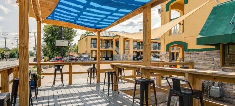 纳什维尔圣托马斯西医院戴斯酒店(Days Inn by Wyndham Nashville Saint Thomas West Hospital)图片
