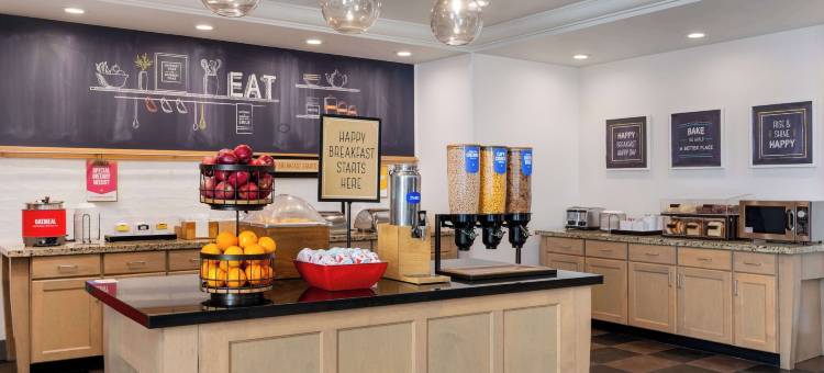 道奇城欢朋套房酒店(Hampton Inn & Suites Dodge City)图片