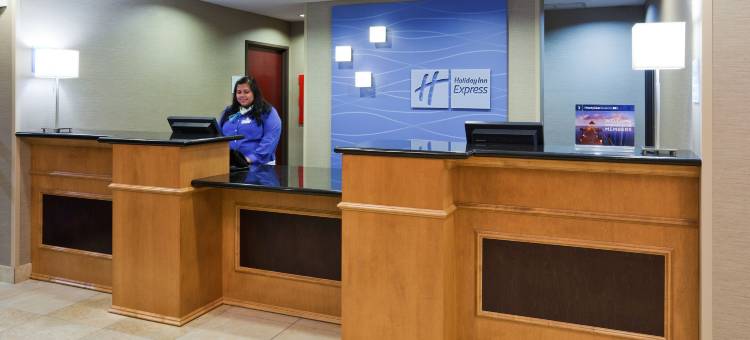 智选假日套房酒店罗切斯特(Holiday Inn Express & Suites Rochester – Mayo Clinic Area)图片