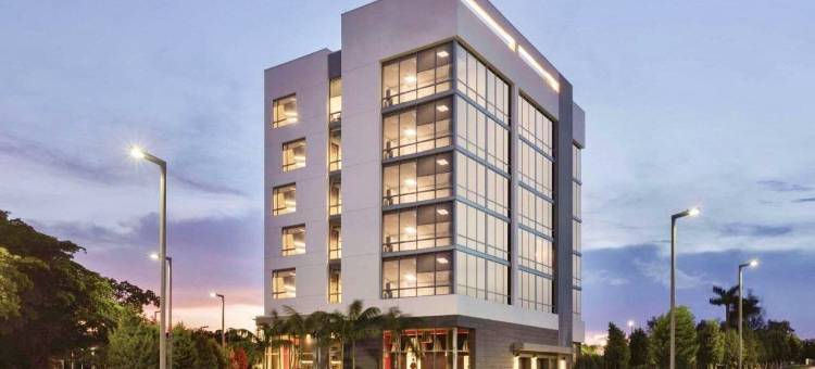 迈阿密康波斯酒店(Kompose Boutique Hotel Miami Airport)图片