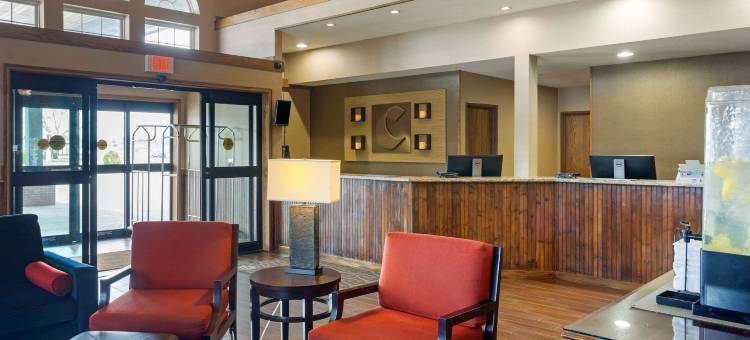 马歇尔站舒适酒店(Comfort Inn Marshall Station)图片