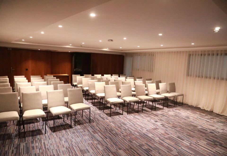 Braat Hotel Hotel Overview