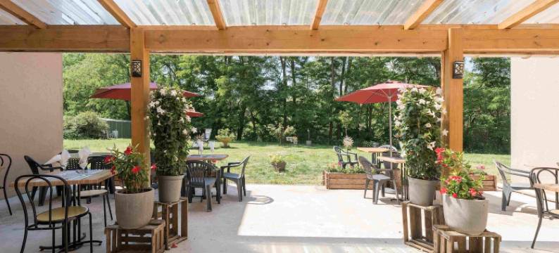 南卢内维尔阿卡西亚南希酒店(Hôtel Acacia Nancy Sud Lunéville)图片