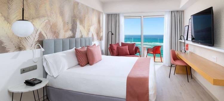 拉斯帕尔马斯蒂戈坦克里斯蒂娜酒店-限成人(Hotel Cristina by Tigotan Las Palmas - Adults Only)图片