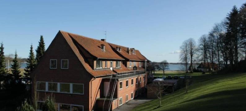 萨灵格苏德法格科隆酒店(Sallingsund Færgekro)图片