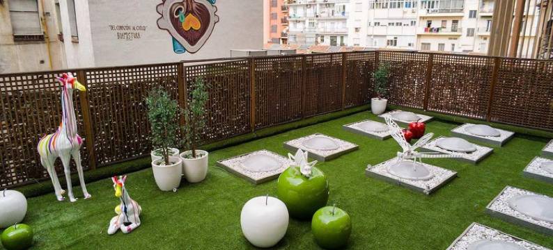 萨巴蒂尼花园套房公寓(Apartosuites Jardines de Sabatini)图片