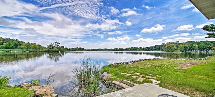 和平的霍里肯工作室，享有洛克河入口！(Peaceful Horicon Studio w/ Rock River Access!)图片