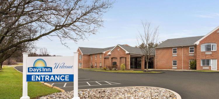 兰开斯特阿米什乡村戴斯套房酒店(Days Inn & Suites by Wyndham Lancaster Amish Country)图片