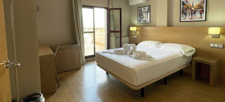 卡拉欧拉新泽尼特酒店(Nuevo Zenit Calahorra)图片