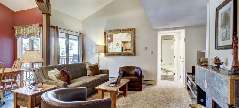 2卧室/2浴室公寓在班车路线 - 野爱尔兰人1015 - 游泳池和更多！(2Br/2BA Condo on Shuttle Route - Wild Irishman 1015 - Pool & More!)图片