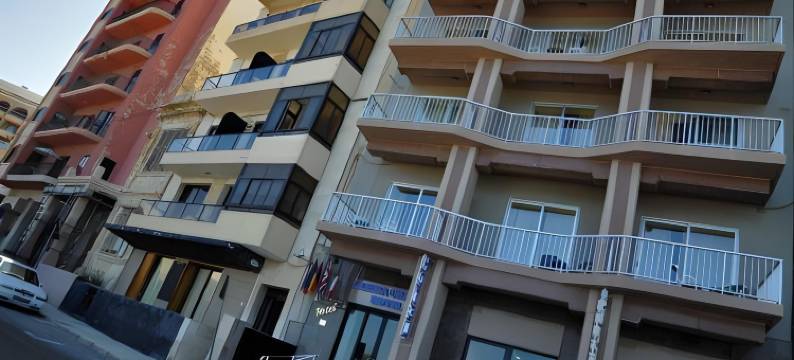 斯利马木屋酒店(Sliema Chalet Hotel)图片