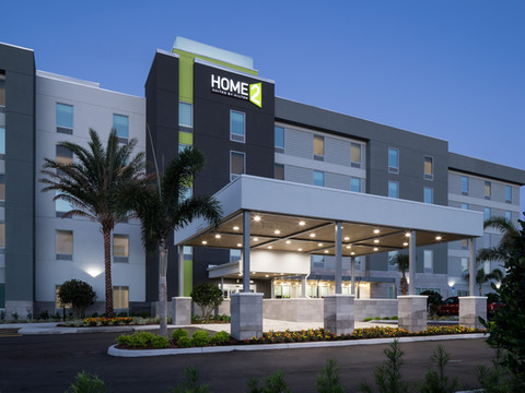 佛罗里达奥兰多机场希尔顿惠庭套房酒店