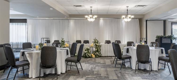 巧克力湖贝斯特韦斯特优质酒店(Best Western Plus Chocolate Lake Hotel)图片