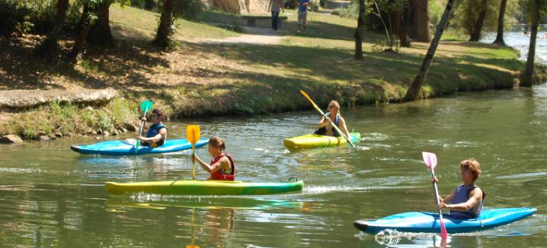 Loire Valley with pool图片