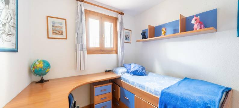 Apartment in Spain near Scenic Coastline图片