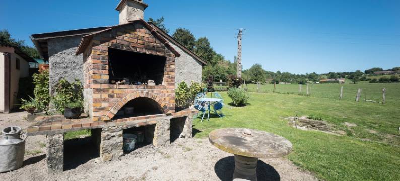 Apartment in Darney with Meadow Views图片