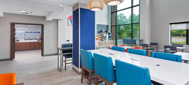 智选假日套房酒店扬斯敦(N.利马/博德曼)(Holiday Inn Express & Suites Youngstown (N. Lima/Boardman))图片