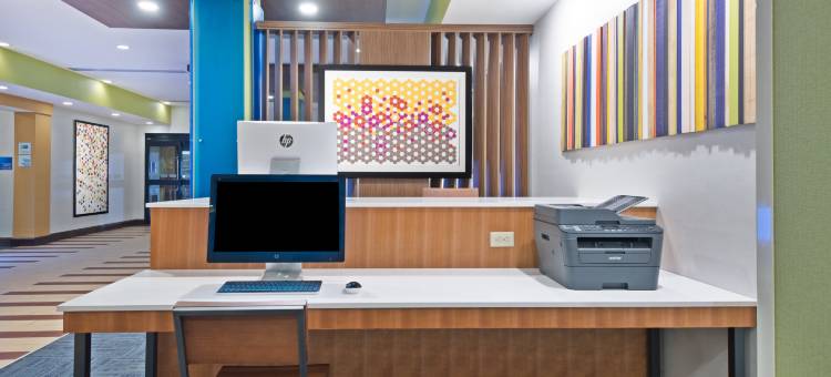 尤宁敦智选假日套房酒店(Holiday Inn Express & Suites Uniontown)图片