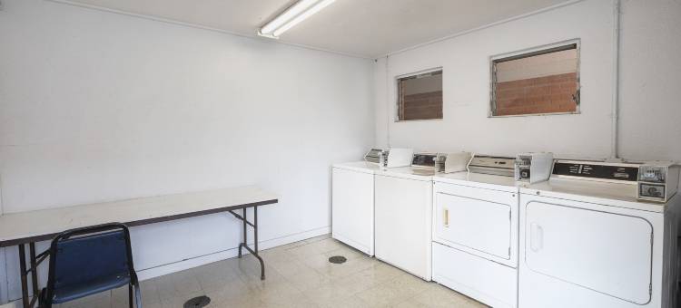 梅里迪恩红顶酒店(Red Roof Inn Meridian)图片