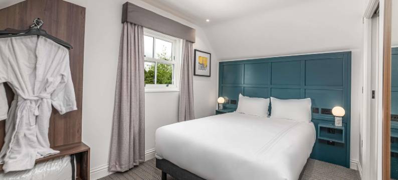 索尔兹伯里怀特哈特美居酒店公寓(Mercure Salisbury White Hart Hotel & Apartments)图片