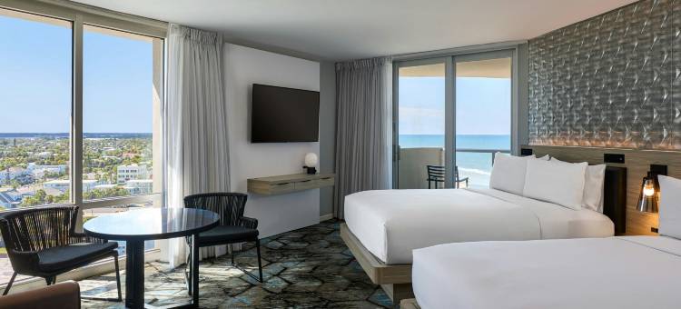 代托纳海滩海滨万丽酒店(Renaissance Daytona Beach Oceanfront Hotel)图片