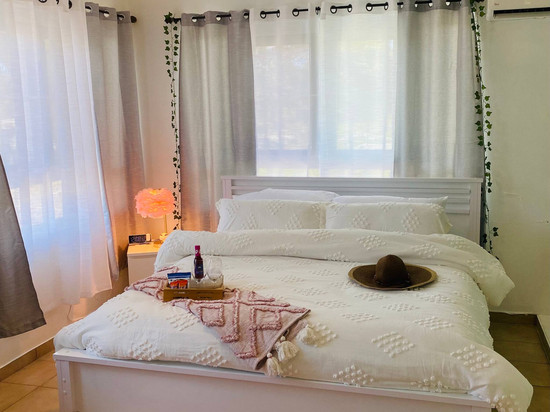 Tropical Studio Boutique - Cerca de Gozalandia