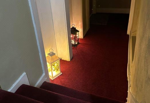 Studio - Sleeps 2 - Acton Park and Stn Close Hotel Overview