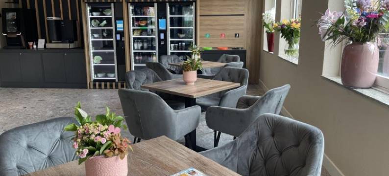 "OZO宾馆安塔雷斯机场"(OZO Hotels Antares Airport)图片