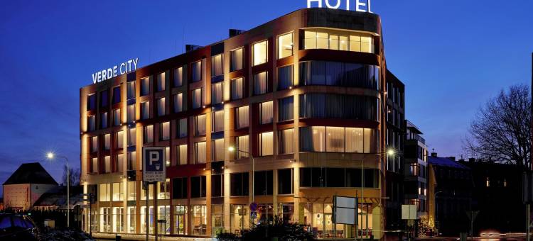 维尔德城市酒店(Hotel Verde City)图片