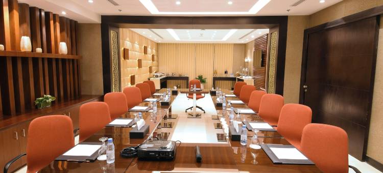 贝斯特普拉斯奥罗拉酒店(Best Plus Aurora Hotel)图片