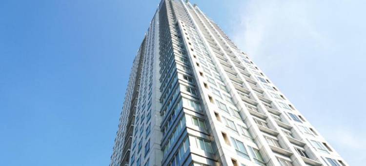 Spacious Luxury 2BR Apartment With Extra Room at FX Residence By Travelio图片