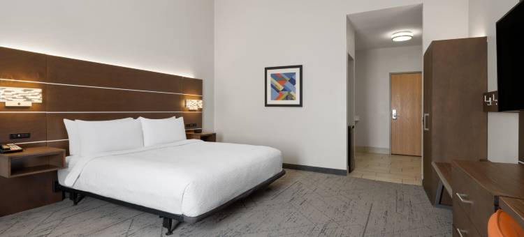Holiday Inn Express 湖莱克威尔士的N -冬季避风港(Holiday Inn Express LAKE WALES N-WINTER HAVEN by IHG)图片