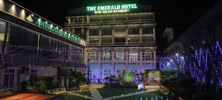 The Emerald Hotel & Siya Milan Banquets图片