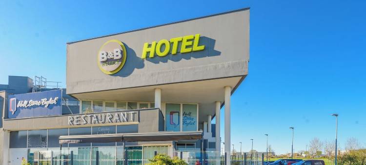 普伊尔波勒奥拉罗切勒保利奥民宿(B&B Hotel la Rochelle Beaulieu Puilboreau)图片