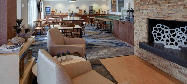 卡拉马祖西部万枫旅馆(Fairfield Inn Kalamazoo West)图片