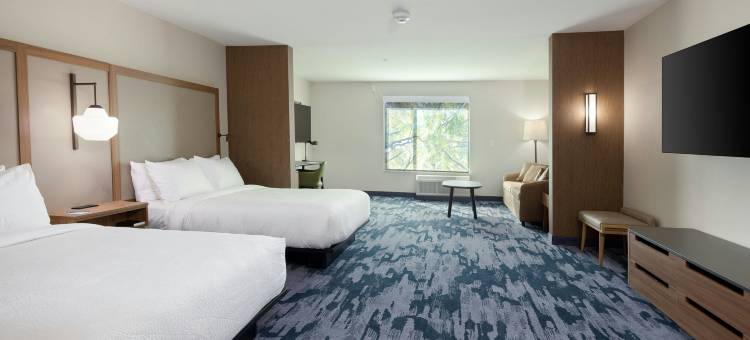 坎顿里弗斯通公园大道万枫酒店及套房(Fairfield Inn & Suites Canton Riverstone Parkway)图片