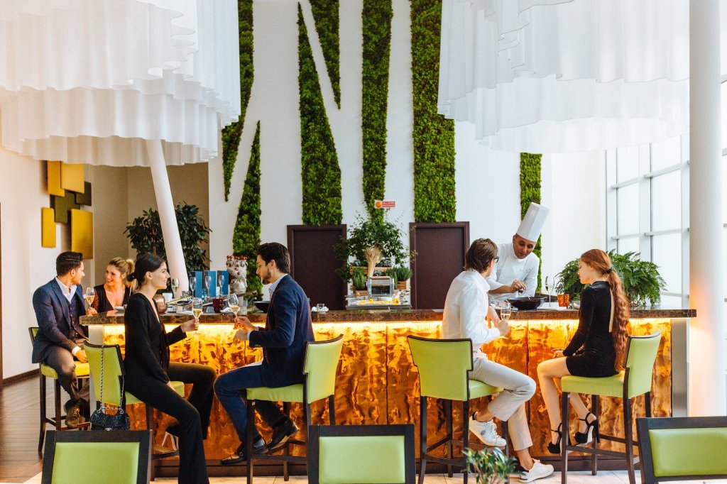 Sheraton Milan Malpensa Airport Hotel & Conference Centre Over view